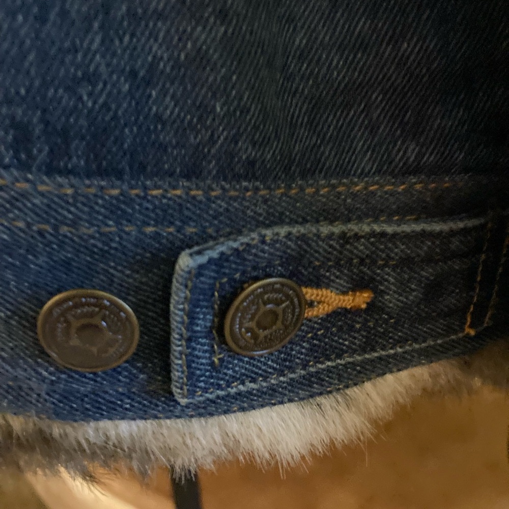 Fabio Faux Fur & Denim Trucker Jean Jacket - Picture 13 of 16
